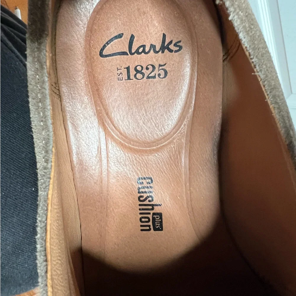 Clarks dress shoes